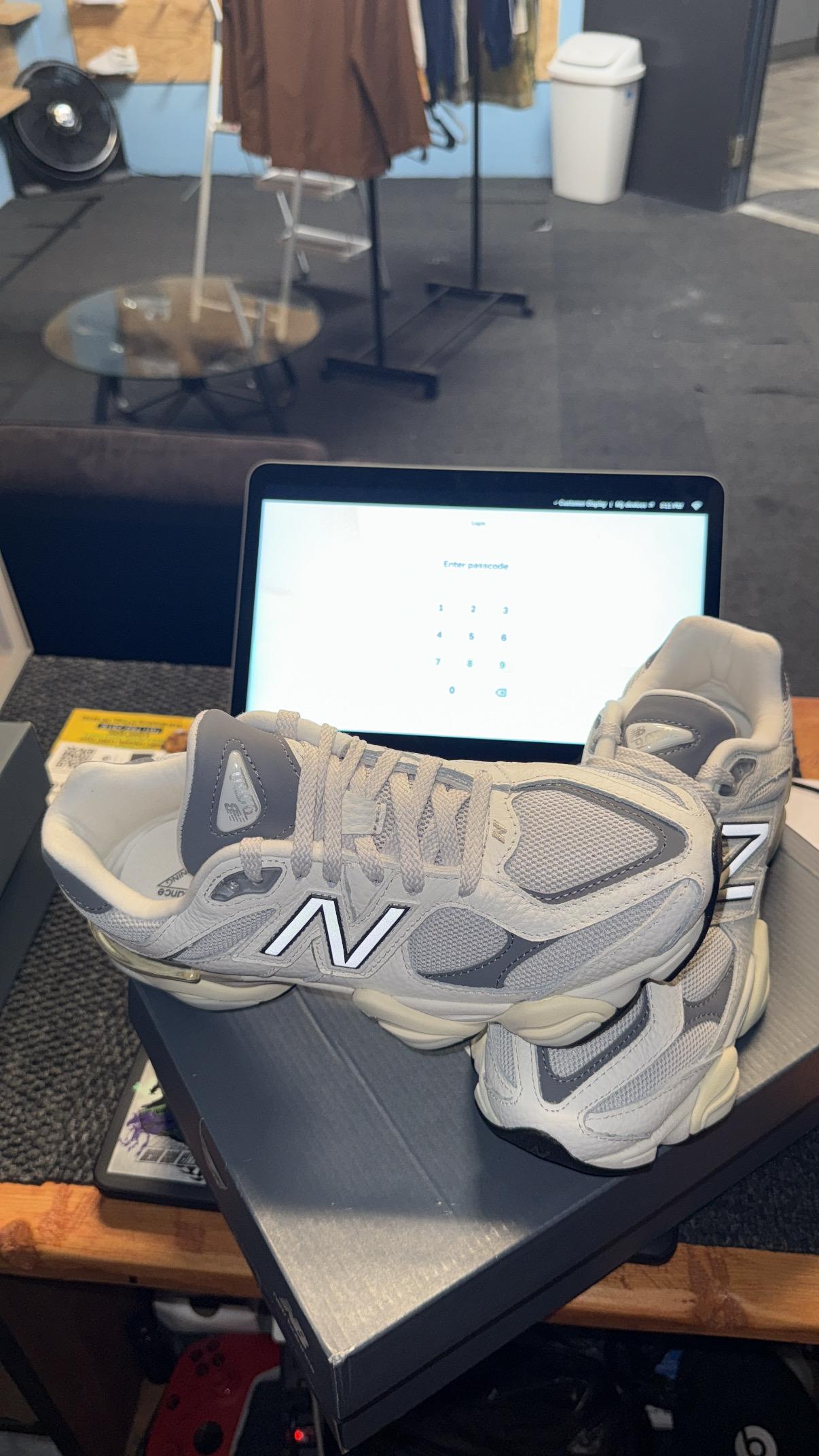 Pair #07